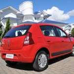 Renault Sandero 2012 reestilizado é lançado