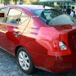 Flagra do Nissan Sunny em testes no Brasil