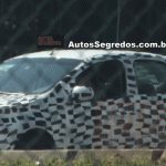 Flagra do novo Fiat Siena derivado do Projeto 326 3V