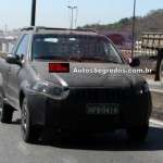 Flagra da Fiat Strada 2013 reestilizada