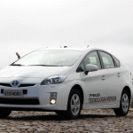 Quais são as diferenças entre carros elétricos e híbridos