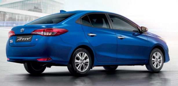 Toyota Yaris Ativ