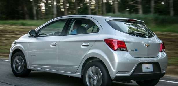 Chevrolet Onix Advantage