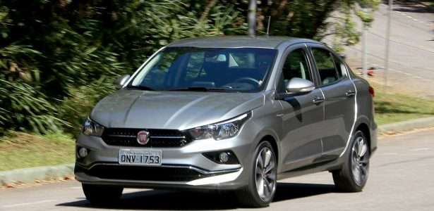 Fiat Cronos Precision 1.8 AT6