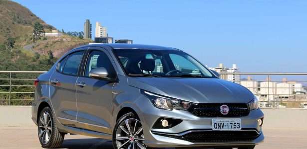 Fiat Cronos Precision 1.8 AT6