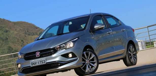 Fiat Cronos Precision 1.8 AT6