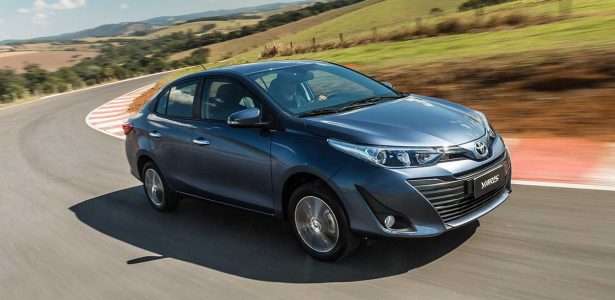 Toyota Yaris Sedã 2019