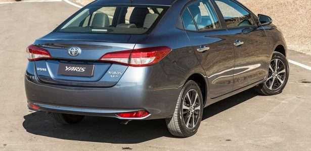 Toyota Yaris Sedã 2019