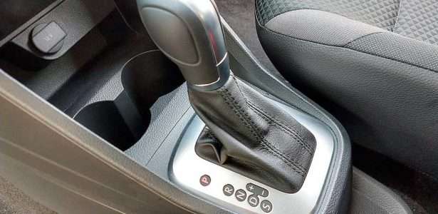 Volkswagen Gol automático