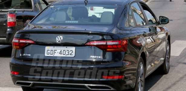Volkswagen Jetta 2019 R-Line