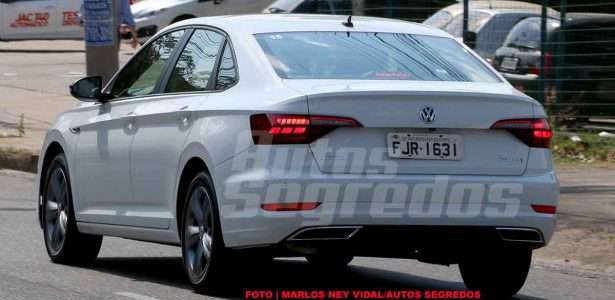 Volkswagen Jetta 2019 R-Line