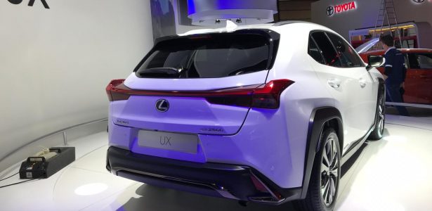 Lexus UX 250h