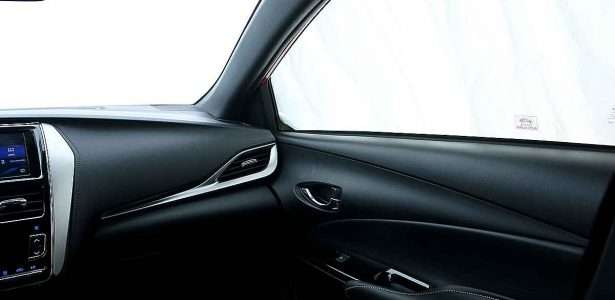 Yaris XLS