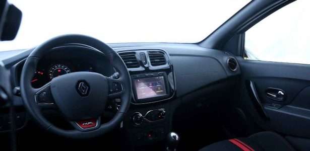 Sandero Racing Spirit