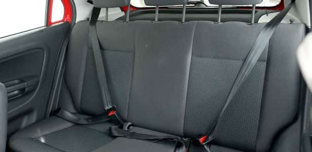 Gol 1.6 automático