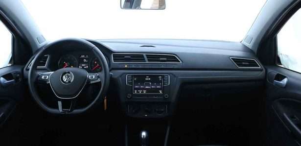 Gol 1.6 automático