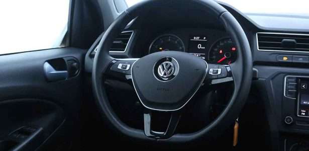 Gol 1.6 automático