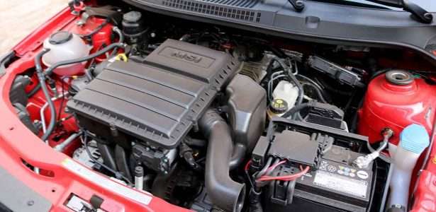 Gol 1.6 automático