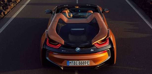 BMW i8 Roadster