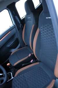 Kwid Outsider