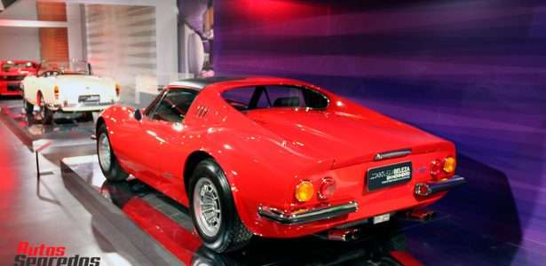 Ferrari Dino GT 246 (1974)