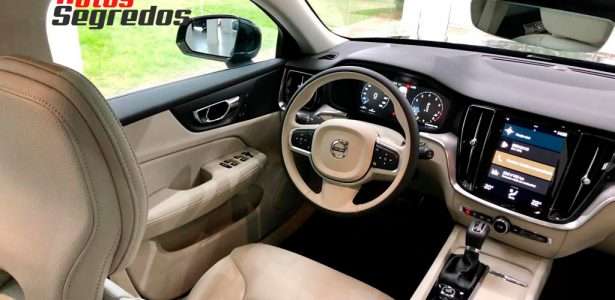 Volvo V60 2020
