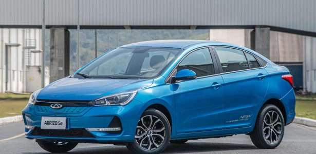 CAOA Chery Arrizo 5e