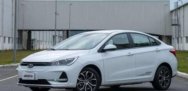 CAOA Chery Arrizo 5e
