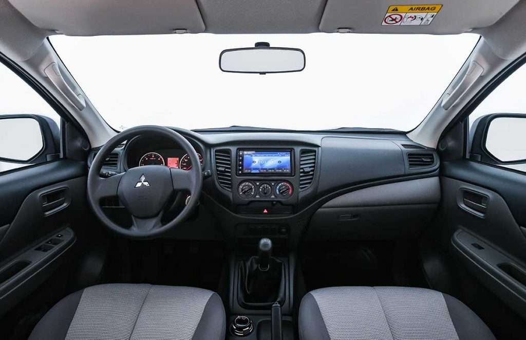 L200 Triton Sport Oudoor
