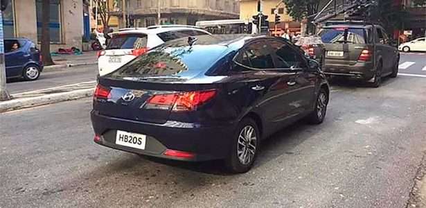 Novo HB20S 2020