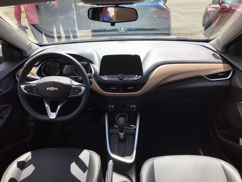 Chevrolet Onix Plus Premier