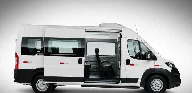 Peugeot Boxer Minibus
