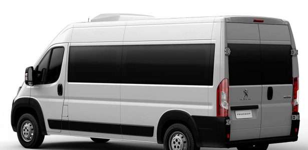 Peugeot Boxer Minibus