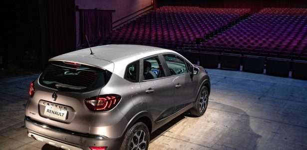 Captur Bose 2020