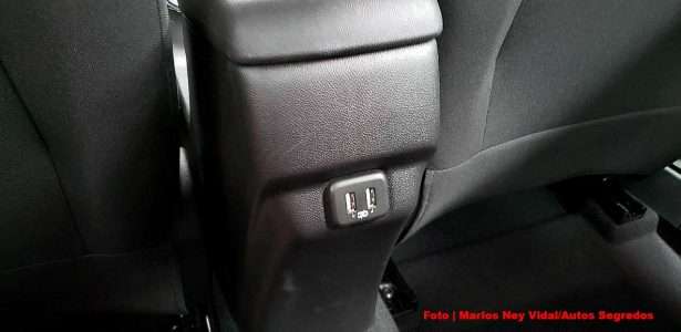 Chevrolet Onix Plus Turbo 2020