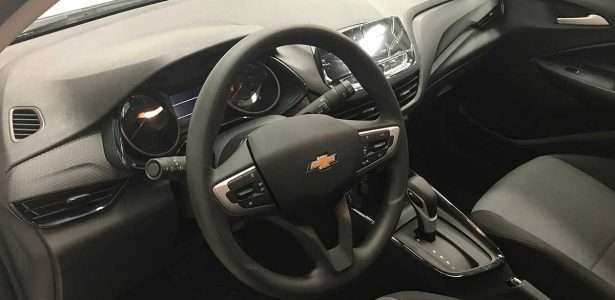 Chevrolet Onix Plus Turbo 2020