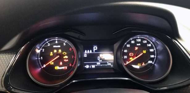 Chevrolet Onix Plus Turbo 2020