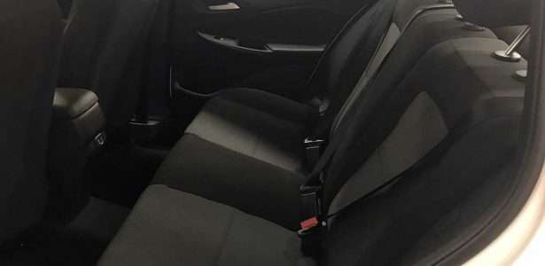 Chevrolet Onix Plus Turbo 2020