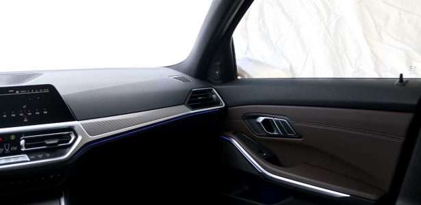 BMW 330i