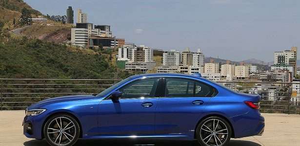 BMW 330i