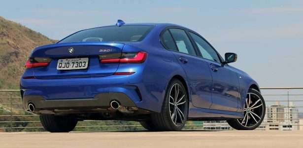 BMW 330i