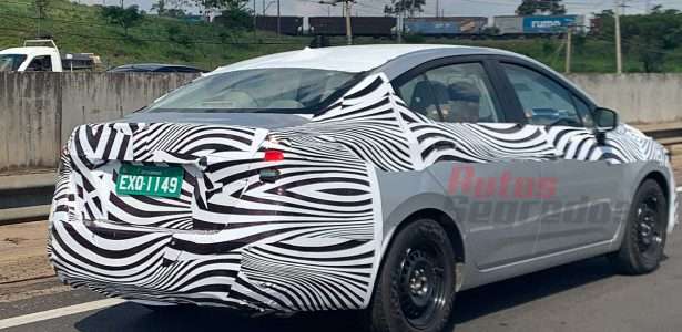 Nissan Versa 2021