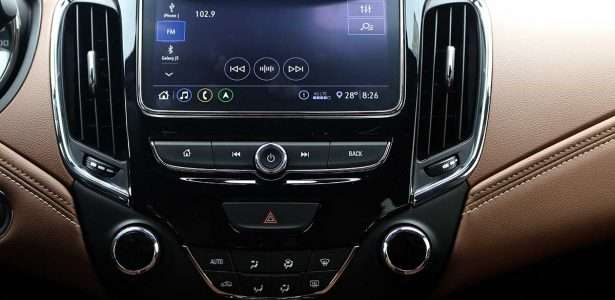 Cruze Sport6