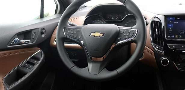 Cruze Sport6