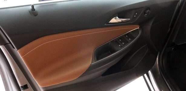 Cruze Sport6 Premier