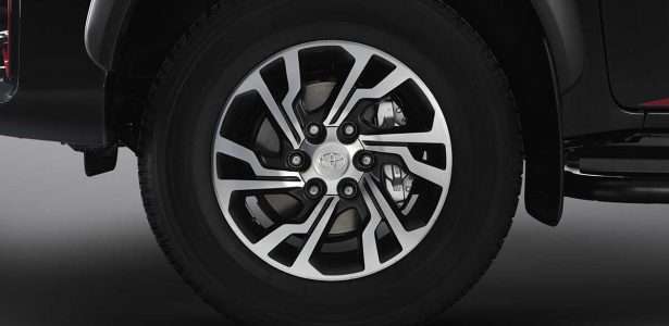 Hilux GR Sport