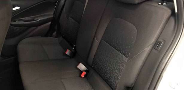 Chevrolet Onix 1.0 LT