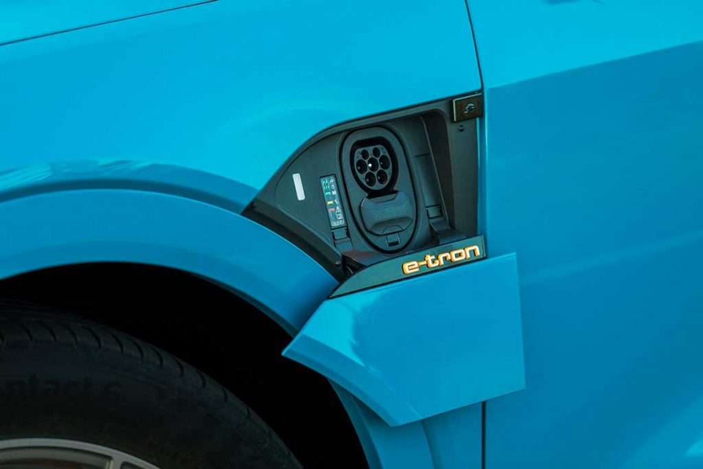 Audi e-tron