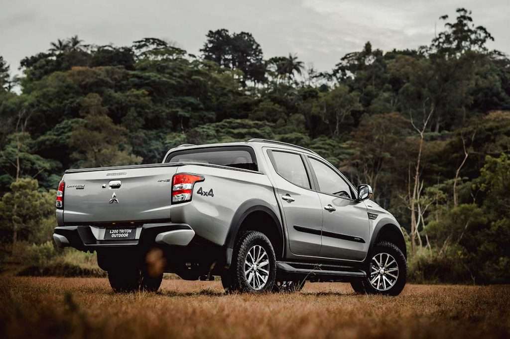 Mitsubishi L200 Triton 2021
