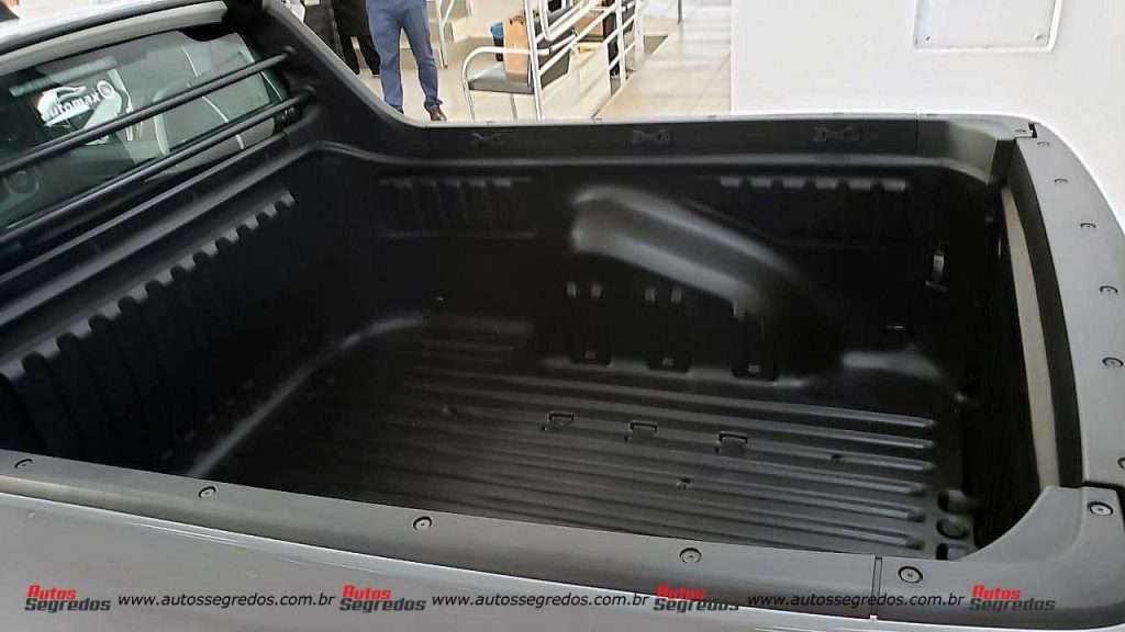 Fiat Strada Cabine Plus 2021